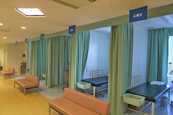 診察